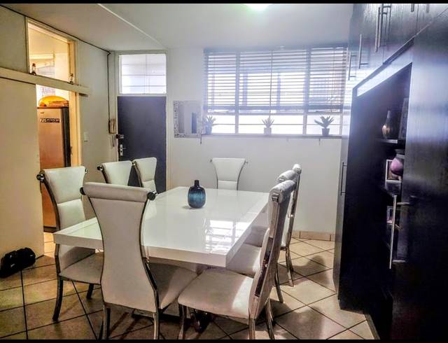 3 BEDROOM APARTMENT FOR SALE IN BEDFORD GARDENS